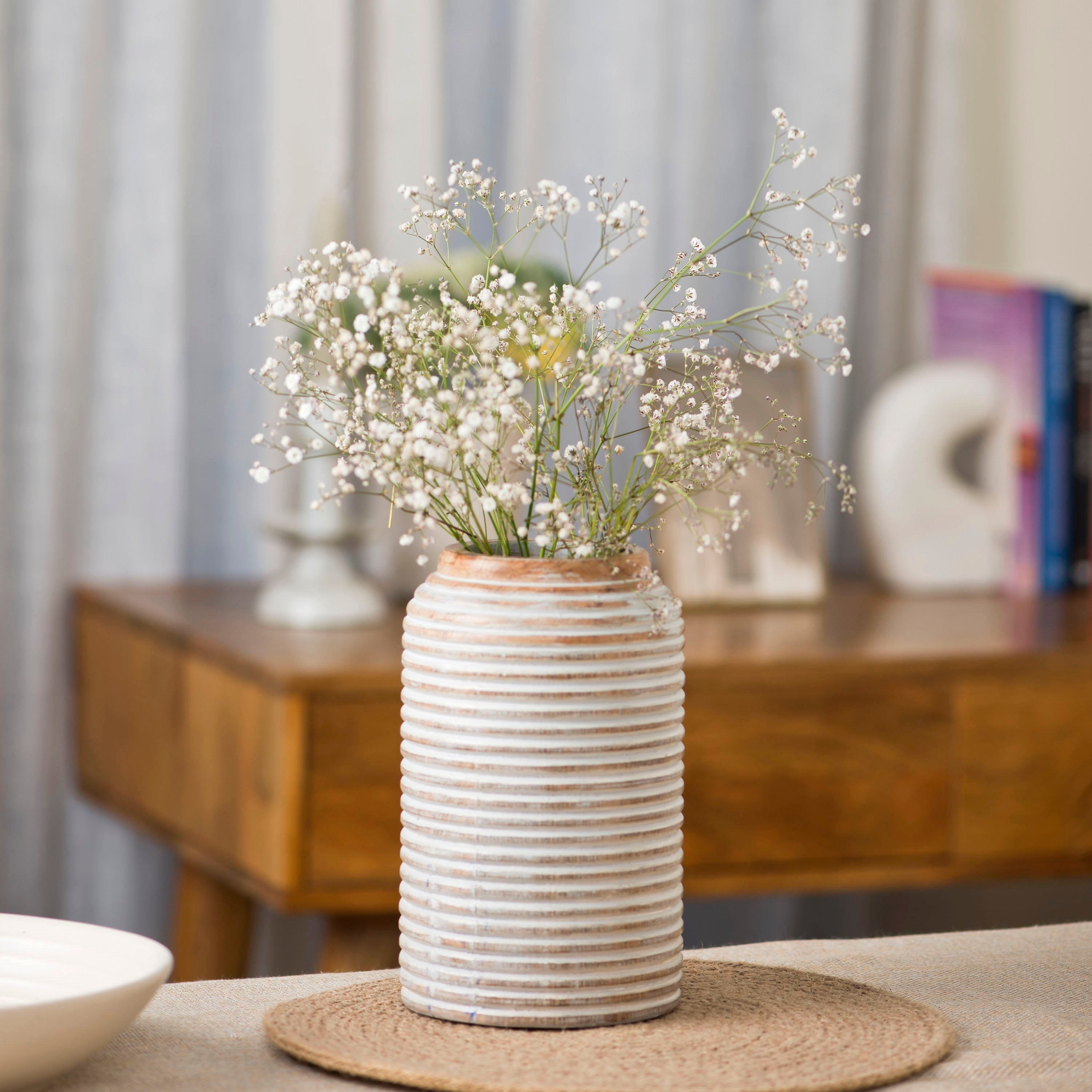 Etchra Vase Rustic White