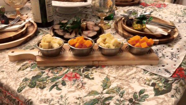 Acacia Wood Set of 2 Round Platters