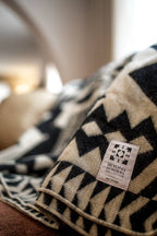 Awa Blanket Natural Black