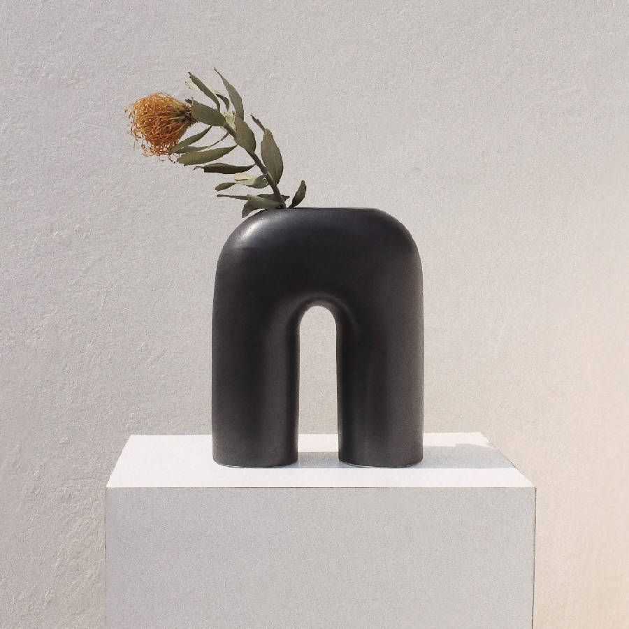 Zo ceramic vase black front view, Scandinavian minimalist home décor — Calmly Elevated